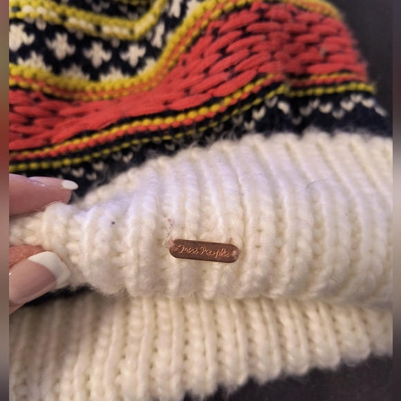 FP slouchy winter hat - Picture 3 of 4